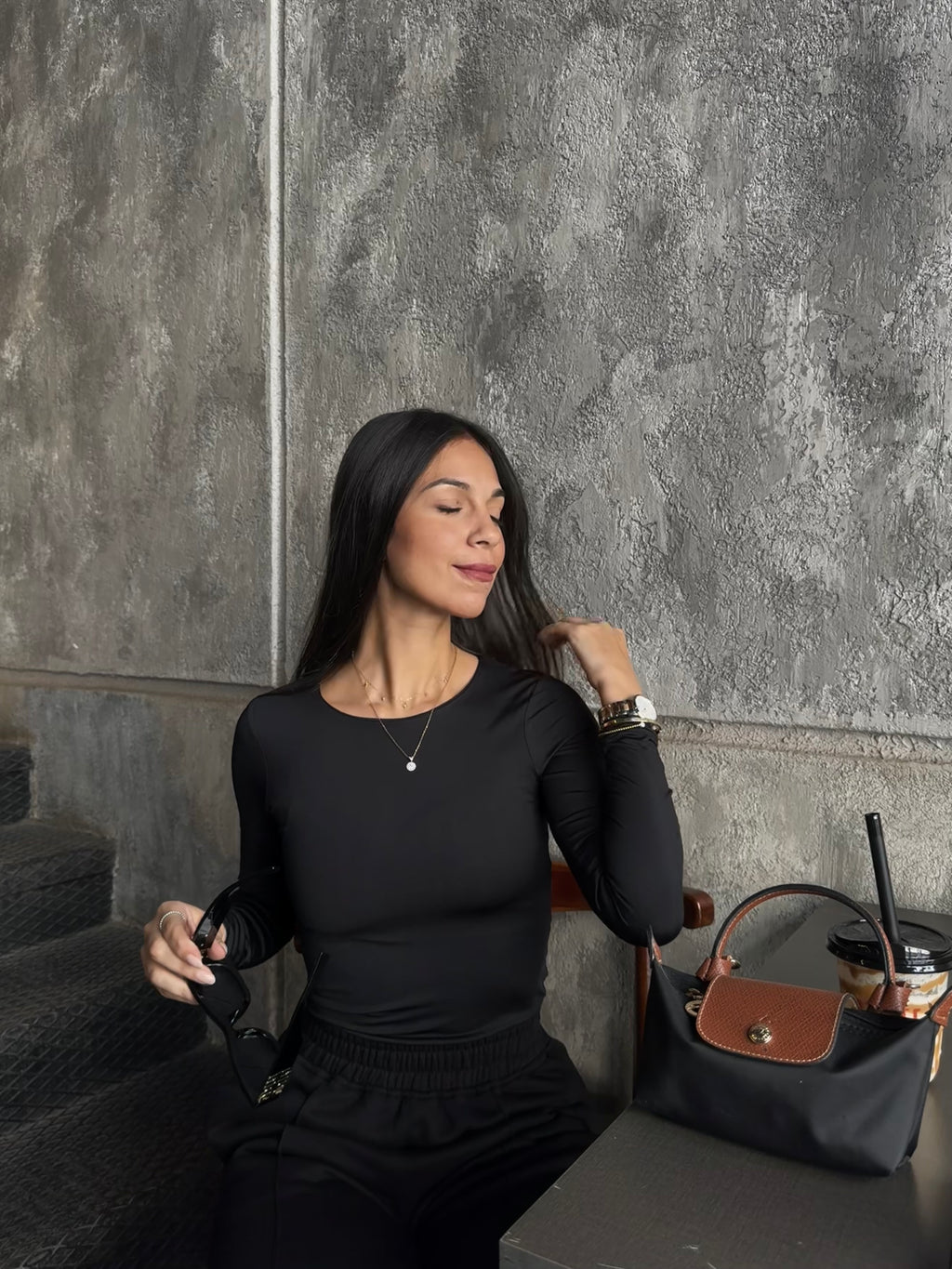 Black long sleeves basic